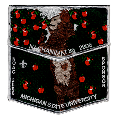 Nacha Nimat 2006 bear picking apples - SMY Border