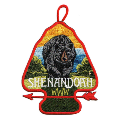 Nacha Nimat 2006 bear picking apples - Brown Border